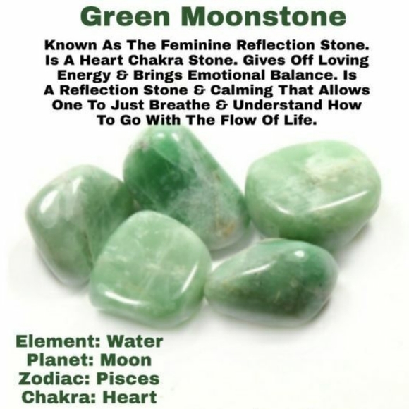 Green Moonstone Hand-Knotted Necklace - Picture 10 of 10